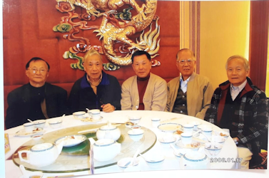 當年籌委小組部份成員(左起) : 馬良佑、黃達(代表)、關國慶、李植培(代表)、吳海。
