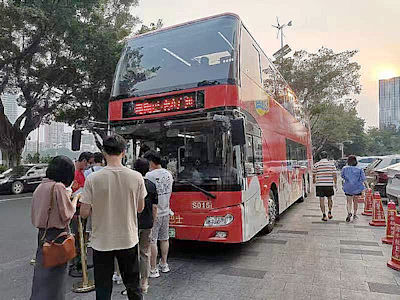 不少人慕名上「粵陶巴」飲茶。