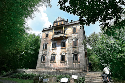 林廬是碉樓群的其中一座，位於慶臨村。