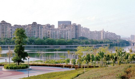 惠州樓市乏善足陳，樓價下跌了20%。