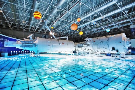 「天宮」空間站T型1:1展示艙是珠海太空中心的鎮館之寶。