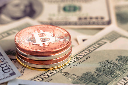 比特幣加密貨幣是Web 3.0初期的產物。